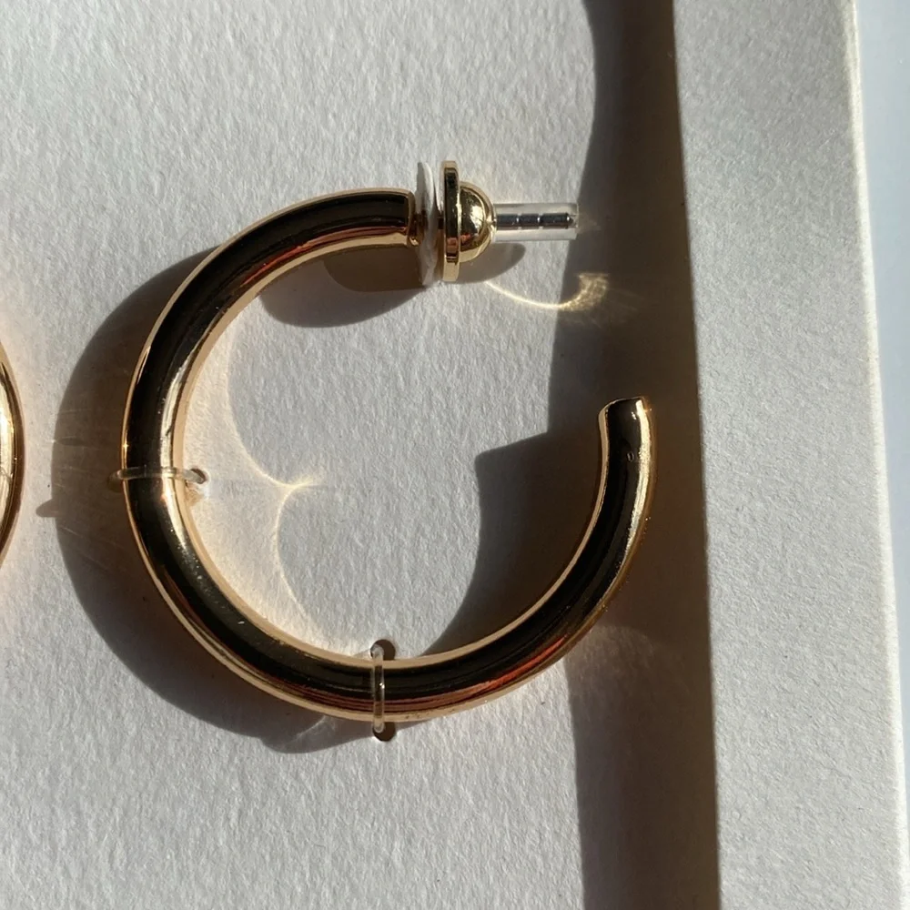 NWT Zara Gold Tone Hoop Earrings
